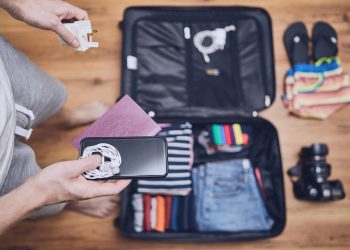 Produse importante pentru trusa ta de vacanţă