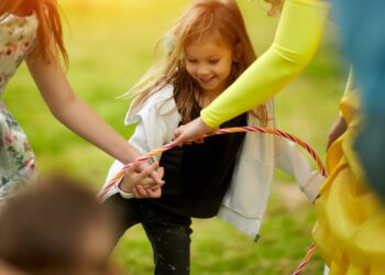 Educația ecologică în familie: cum să crești un copil ecologist