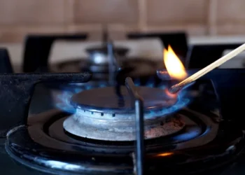 Facturile la gaz explodează din 2026. Noile tarife aduc scumpiri și de 35% pentru români