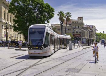 Spania simplifică la maxim transportul în comun – un abonament unic național la autobuze și trenuri