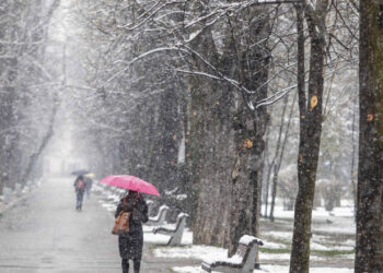Prognoza meteo, 14 decembrie. Vreme mohorâtă la final de weekend. Ceaţă şi nori în mare parte din ţară