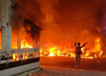 Proteste sângeroase în Iran: aproape 200 de morți. Regimul încearcă să taie accesul la Starlink pentru a izola țara