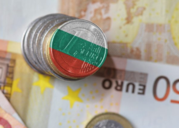 Banca Naţională a Bulgariei raportează că bulgarii au schimbat 36,3% din leva aflată în circulaţie