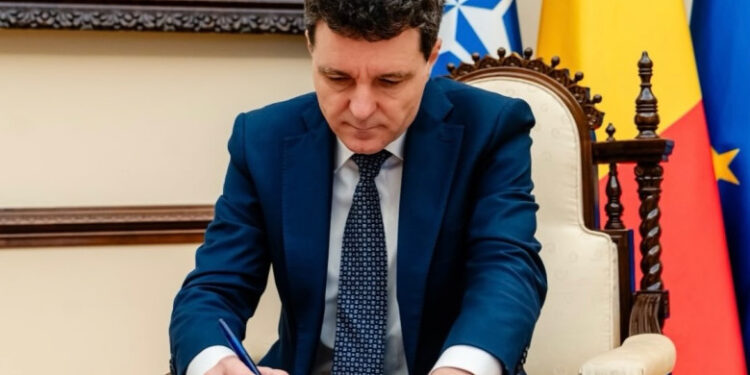 Nicușor Dan a promulgat legea privind reforma pensiilor magistraților
