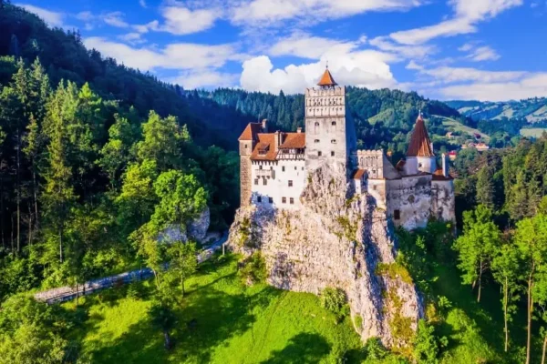 Castelul Bran dincolo de Dracula