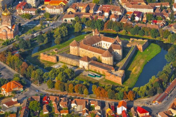 Cetatea Făgărașului: o oprire între Brașov și Sibiu care merită mai mult decât o fotografie