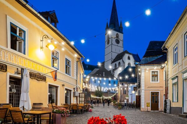 Orașul de Jos din Sibiu: străzi și pasaje pentru o plimbare dincolo de Piața Mare