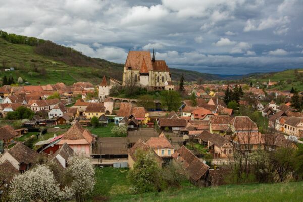 Biertan: satul din Transilvania în care biserica fortificată domină întregul peisaj