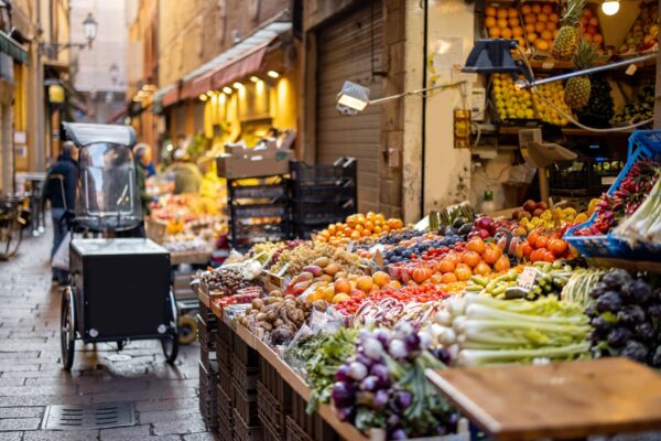 Piața Centrală din Valencia: o oprire pentru cei care vor să descopere gusturile orașului